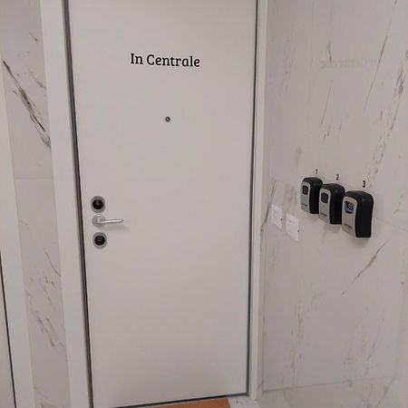 In Centrale Milano Ngoại thất bức ảnh