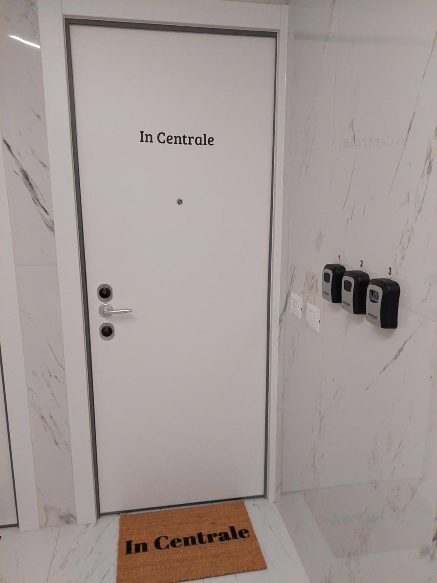 In Centrale Milano Ngoại thất bức ảnh
